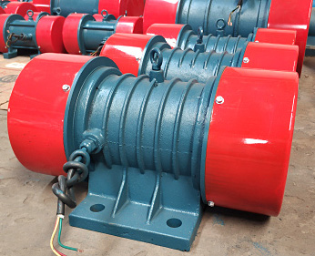 JZO振動(dòng)電機(jī)